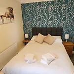 The Victoria Hotel